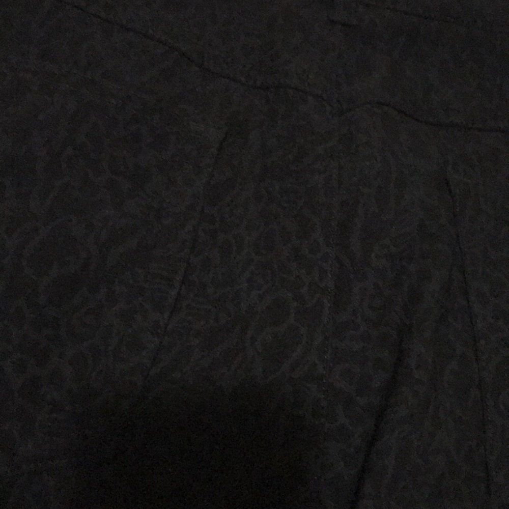 Sweater - Picture 6 of 8